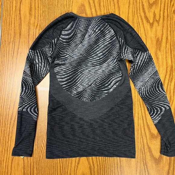 ODLO Blackcomb Eco Crew Neck Long-Sleeve Top Women’s Small Running - Picture 4 of 5